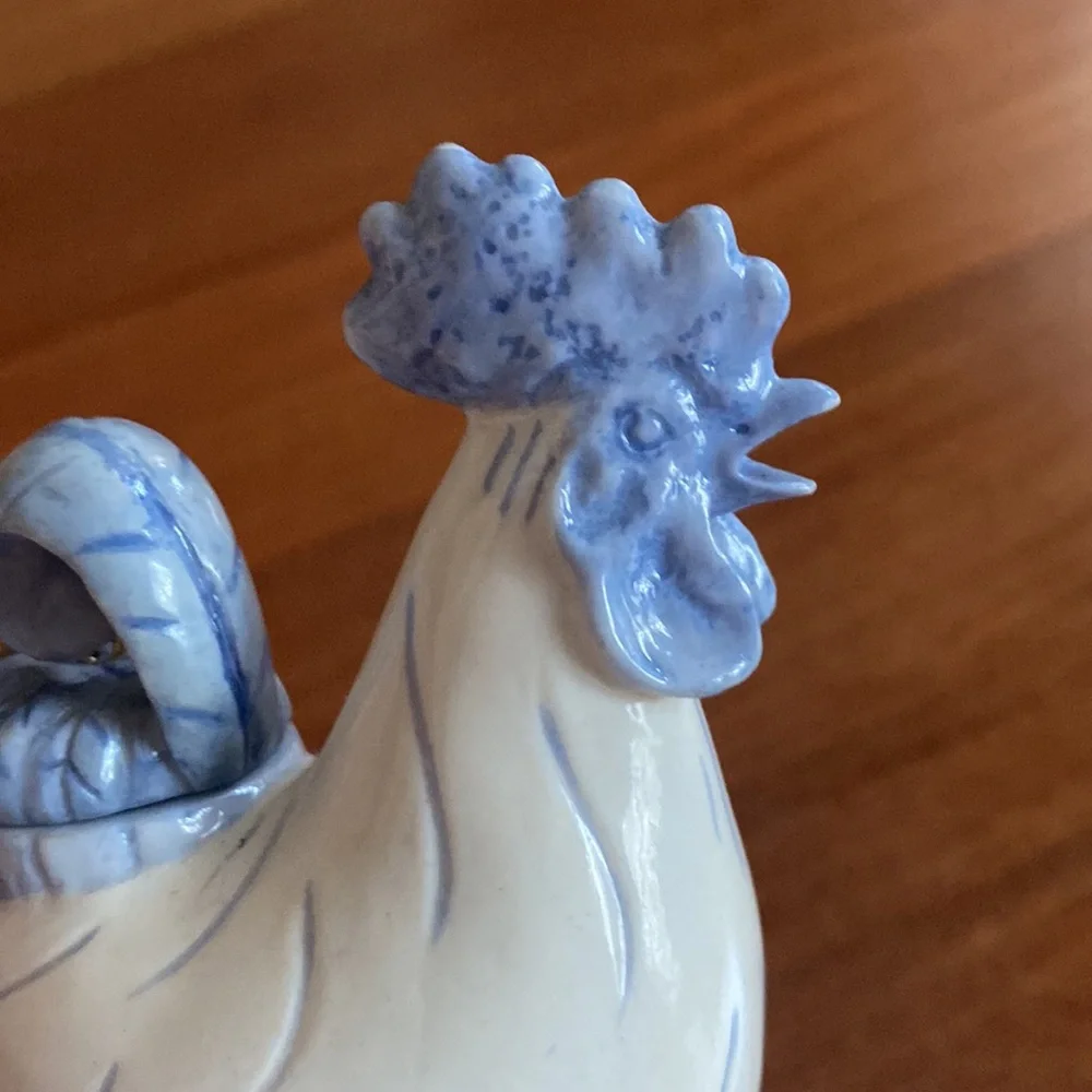 Nini Rooster Vintage Teapot EUC with Chain Hand Painted White & Blue